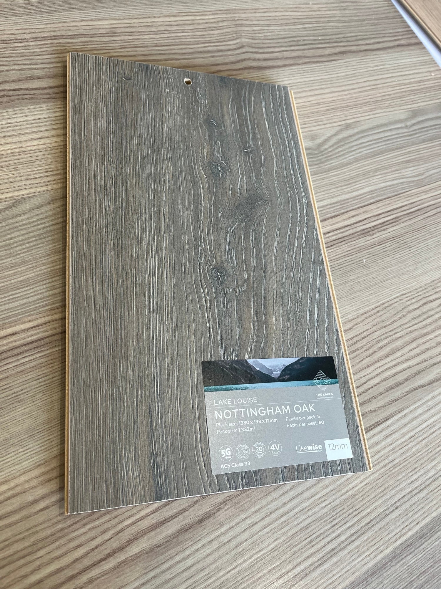 Lake Louise Nottingham Oak 12mm - 1.4m2 per pack