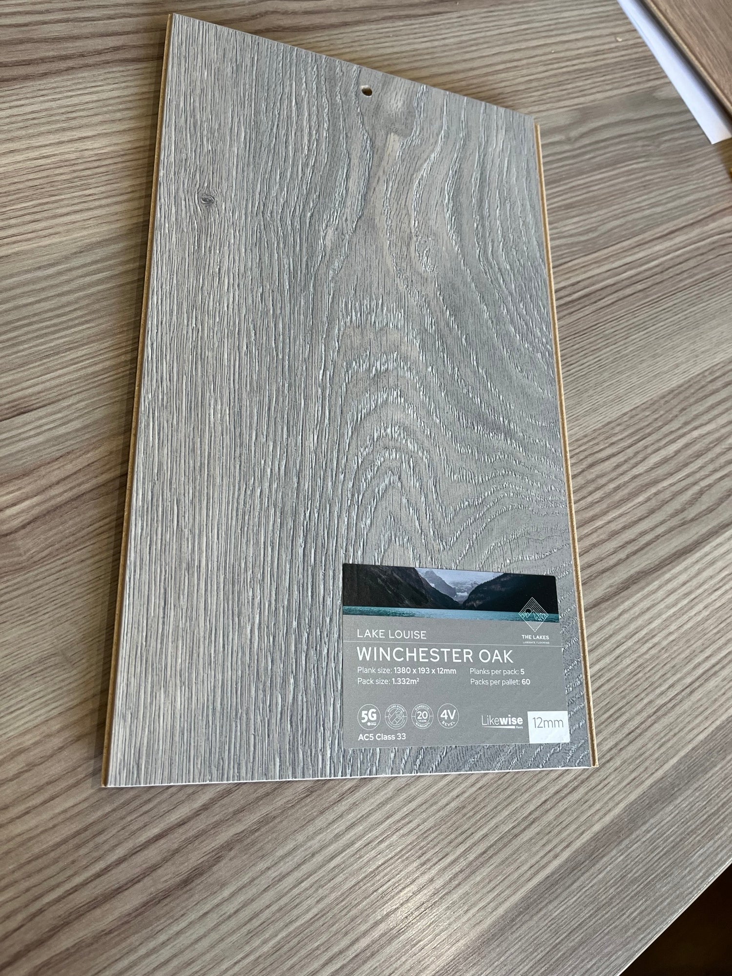 Lake Louise Laminate Flooring - 1.4m2 per pack